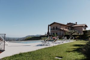 Agriturismo Le Canà, immerso nella natura, con piscina